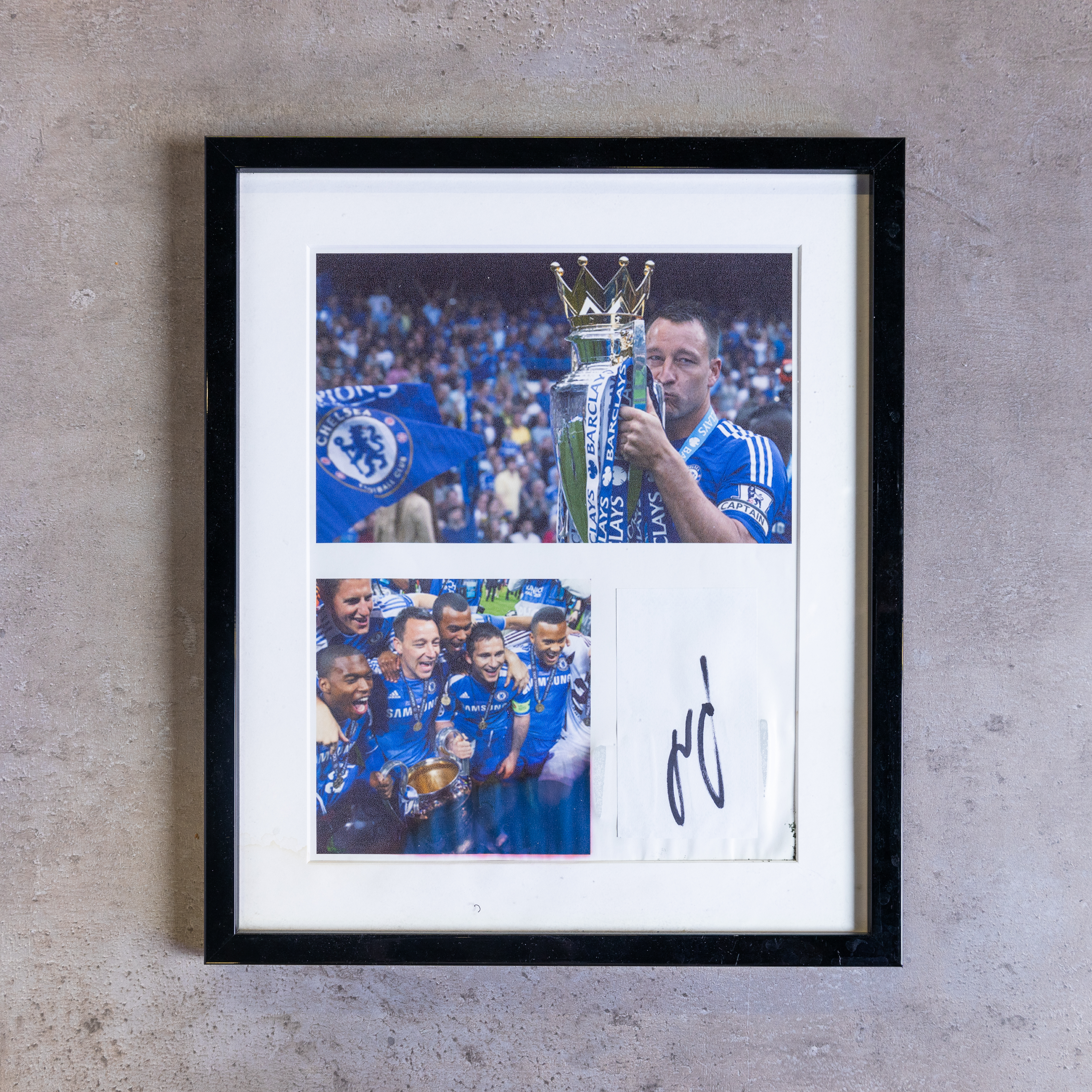 imoodini-John Terry Signed Frame